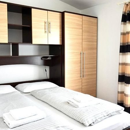 Apartments Maris Starigrad Paklenica Ngoại thất bức ảnh