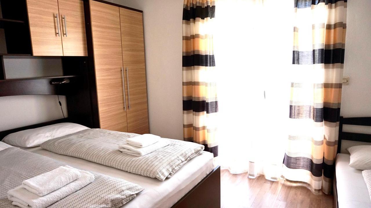 Apartments Maris Starigrad Paklenica Ngoại thất bức ảnh