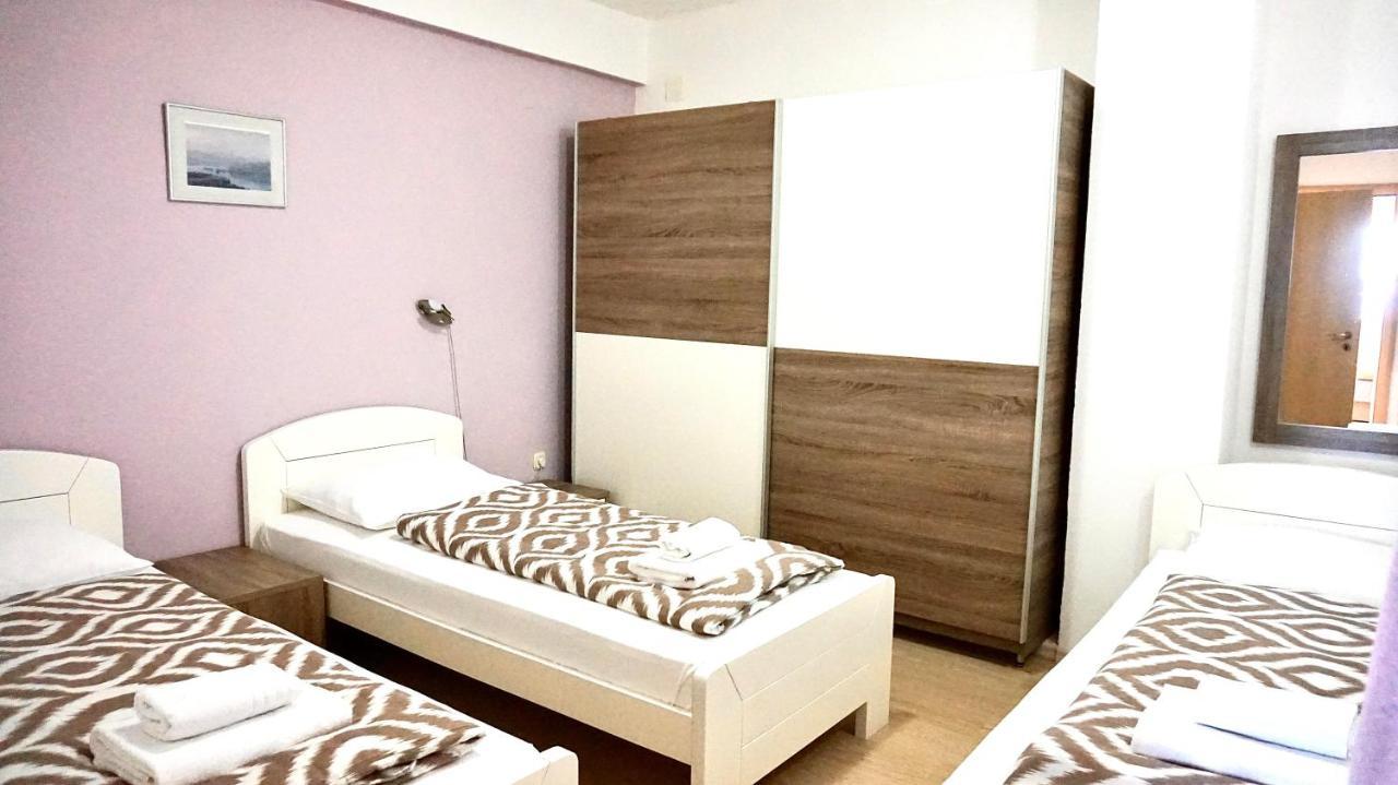 Apartments Maris Starigrad Paklenica Ngoại thất bức ảnh