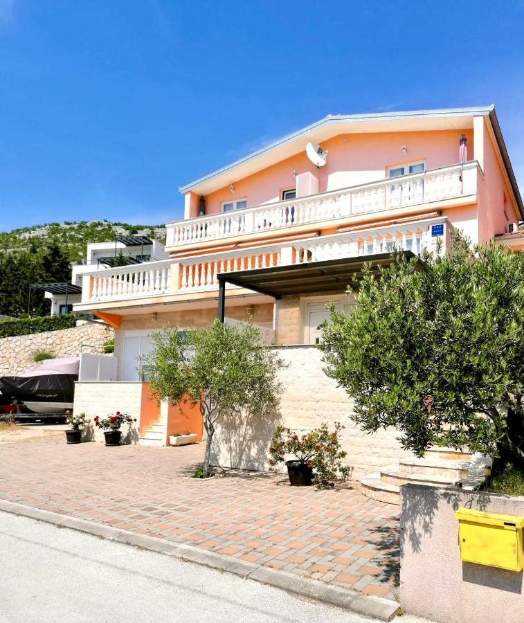 Apartments Maris Starigrad Paklenica Ngoại thất bức ảnh