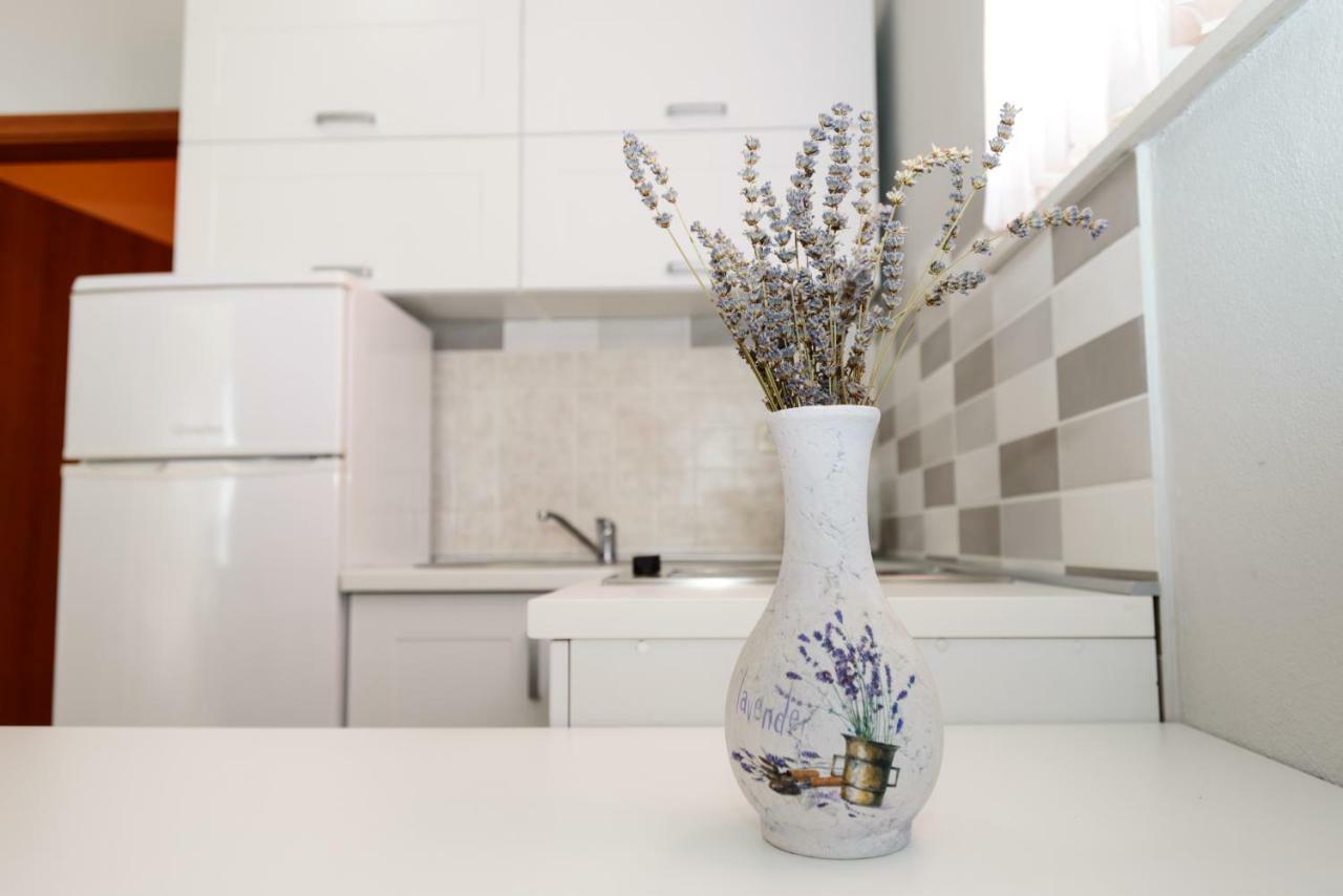 Apartments Maris Starigrad Paklenica Ngoại thất bức ảnh