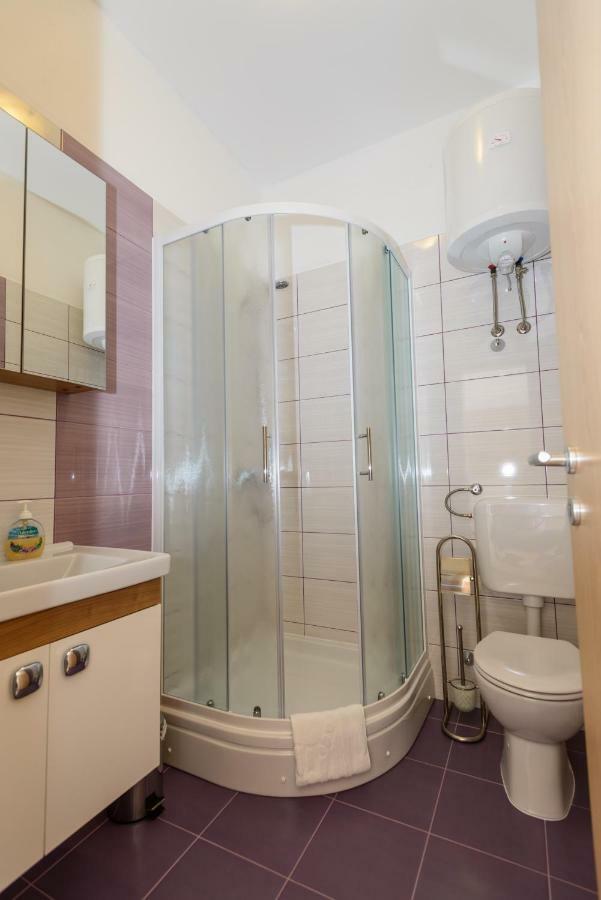 Apartments Maris Starigrad Paklenica Ngoại thất bức ảnh
