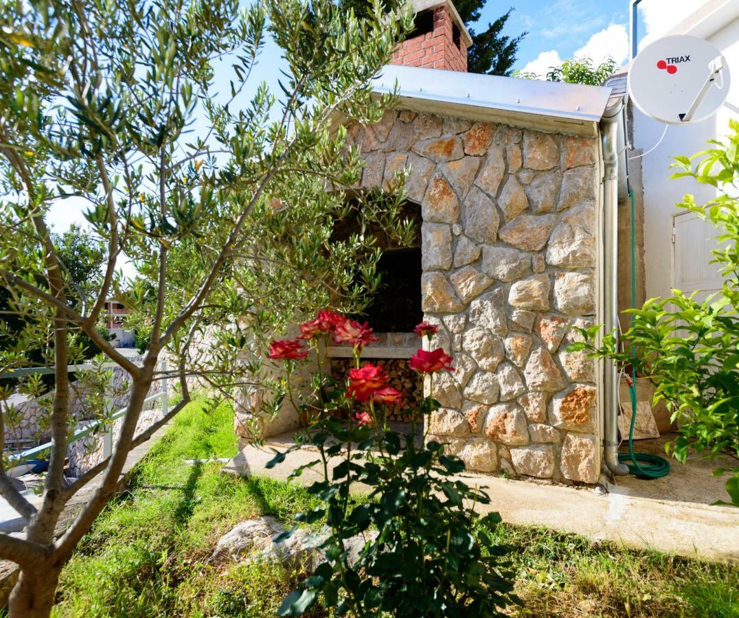 Apartments Maris Starigrad Paklenica Ngoại thất bức ảnh